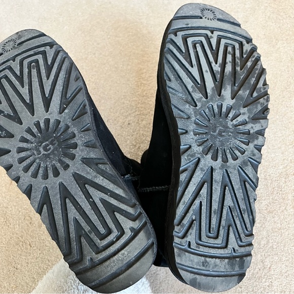 Ugg Classic Mini Boots Black Size 9 - Picture 5 of 6
